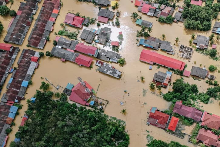 Ngủ mơ thấy nước lũ